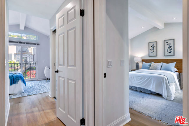 6412 Lunita Road, Malibu CA: https://media.crmls.org/mediaz/7e8889e2-5115-41d0-a841-48b583b4e5d3.jpg
