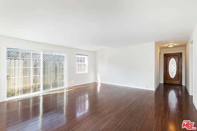 10748 Westminster Avenue, Los Angeles CA: https://media.crmls.org/mediaz/7e88d898-22f4-438f-88b6-e17cf8434901.jpg