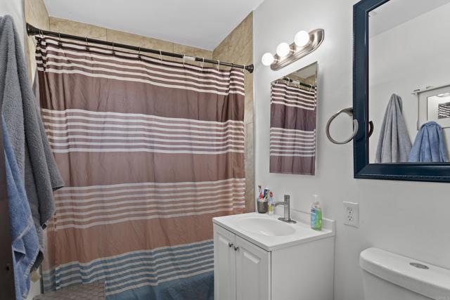 Detail Gallery Image 13 of 28 For 447 Grand Ave, Spring Valley,  CA 91977 - – Beds | – Baths