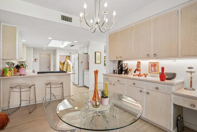 2320 Paseo Del Rey, Palm Springs, CA 92264
