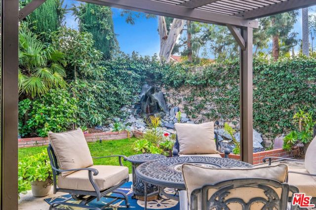 16424 Bubbling View Circle, Cerritos CA: https://media.crmls.org/mediaz/7e8ab68c-352c-4bd2-be76-6815279c8f20.jpg