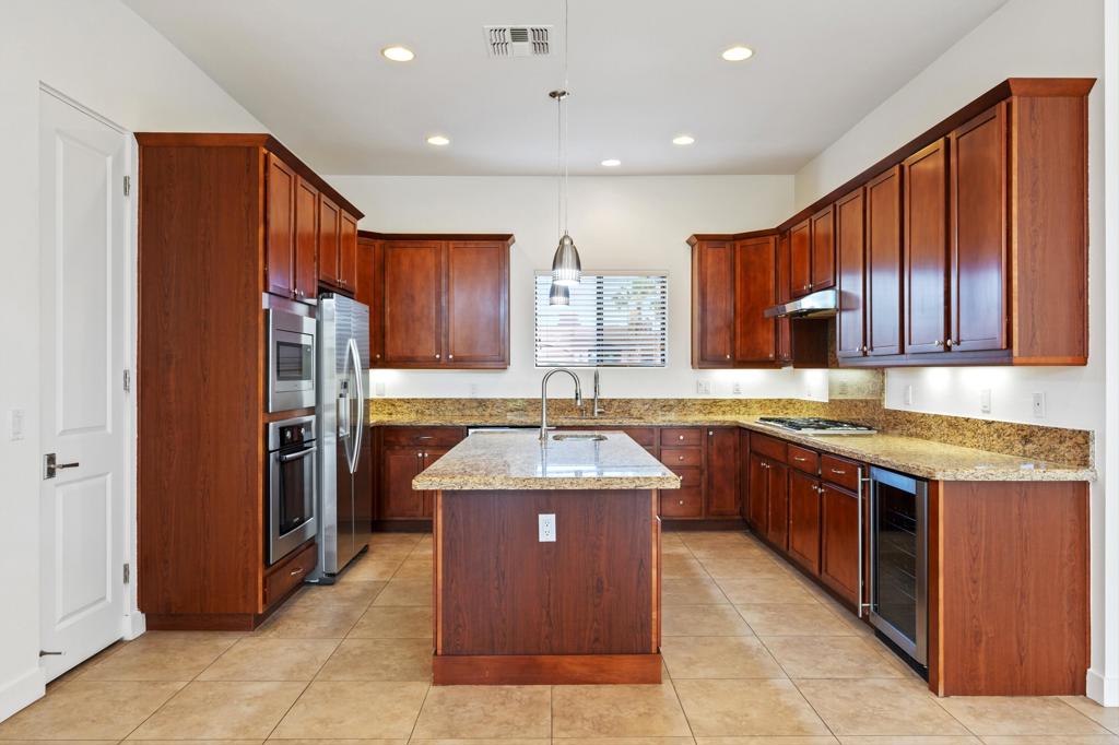 MLS #219139886DA image #12