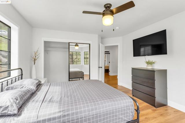 16806 Brewer Rd, Grass Valley CA: https://media.crmls.org/mediaz/7e8b73f2-5968-4e89-8876-e94bfd909f8a.jpg