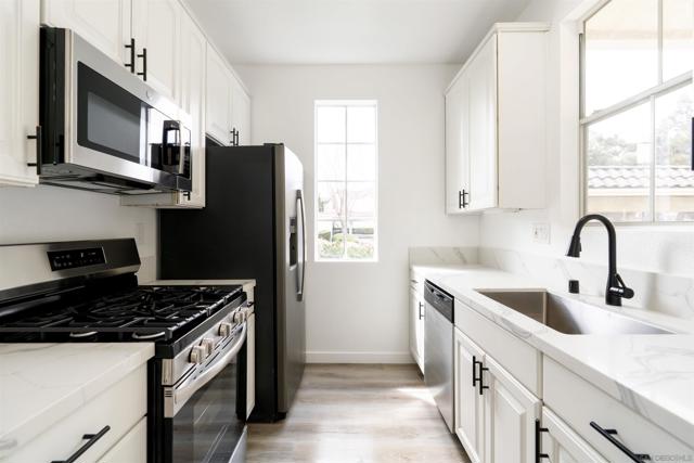 10820 Sabre Hill Dr, San Diego CA: https://media.crmls.org/mediaz/7e8b74af-afe2-4310-8a1c-0025479a55d7.jpg