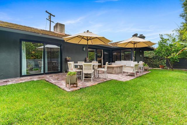 6148 El Tordo, Rancho Santa Fe CA: https://media.crmls.org/mediaz/7e8b7b01-9e66-4e24-a6fe-091e8d95fe00.jpg