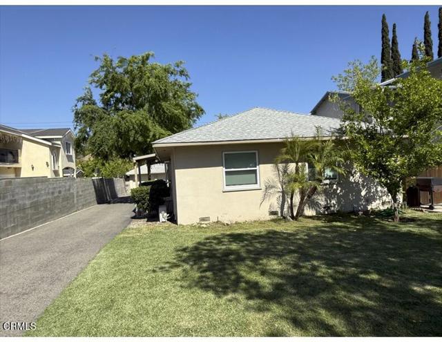 1110 1112 N Altadena Drive, Pasadena CA: https://media.crmls.org/mediaz/7e8b8762-ad14-4f62-a8ae-3cdcf57a5fc0.jpg