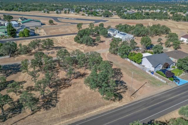 19709 Sweet Brier Place,  CA: https://media.crmls.org/mediaz/7e8b917a-28f7-44f9-bcf0-d69e9a7f5dbb.jpg