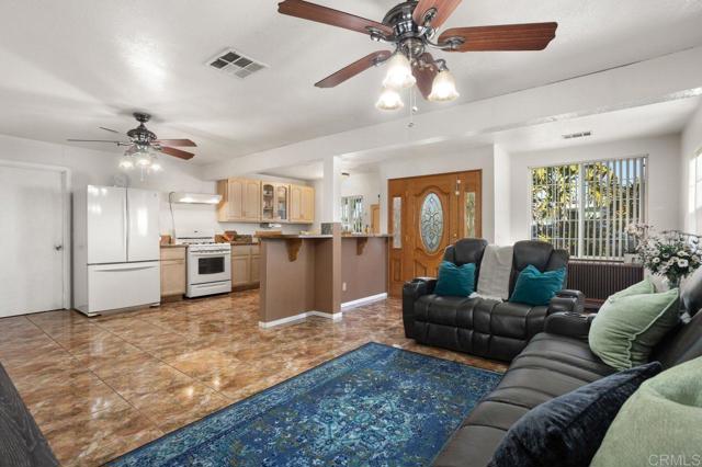 Image 5 of 40 For 1509 Loretta Street