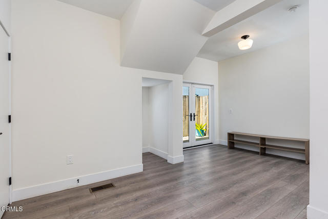 135 S Ave 53, Highland Park CA: https://media.crmls.org/mediaz/7e8c3bb5-72a4-4738-8af5-5891dccac148.jpg