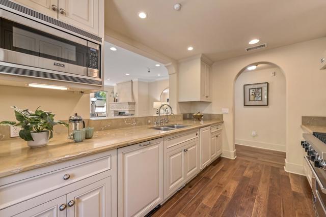 117 W 3rd Avenue, San Mateo CA: https://media.crmls.org/mediaz/7e8c86e7-f9ee-4916-a58d-b34a103d75ab.jpg