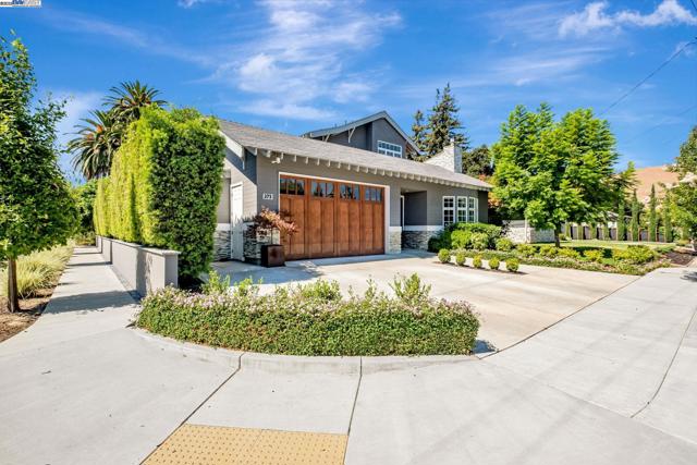 375 Hillview Dr, Fremont CA: https://media.crmls.org/mediaz/7e8f14d3-c6e2-43ae-9e42-df12167139e0.jpg