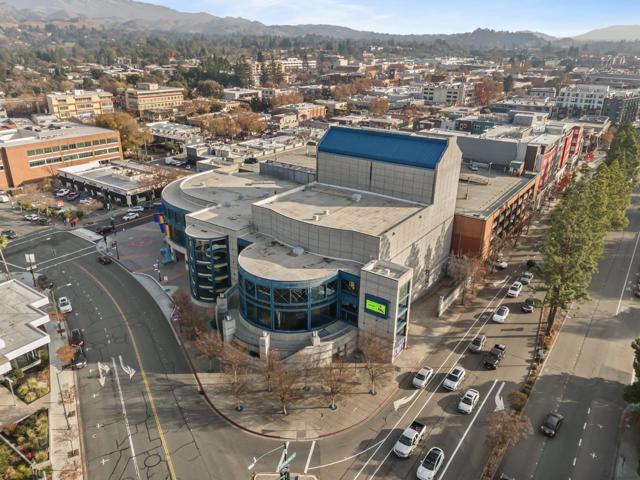 2660 Ross Place, Walnut Creek CA: https://media.crmls.org/mediaz/7e8f27a5-c651-4ad7-955a-ccc4984b74c6.jpg
