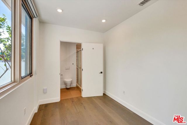 1249 N Formosa Avenue, West Hollywood CA: https://media.crmls.org/mediaz/7e8f9b1a-2010-49fe-9fe4-8caed89aa4c6.jpg