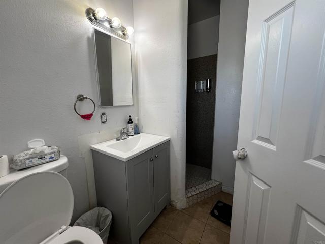 1817 Ramon Street, Lemon Grove CA: https://media.crmls.org/mediaz/7e902e94-0a85-4ef5-8ffe-ba9b7e7f32ae.jpg