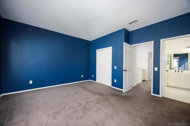 418 W San Marcos Blvd, San Marcos CA: https://media.crmls.org/mediaz/7e924710-8ccb-42ad-b773-5a93a84e1f3c.jpg