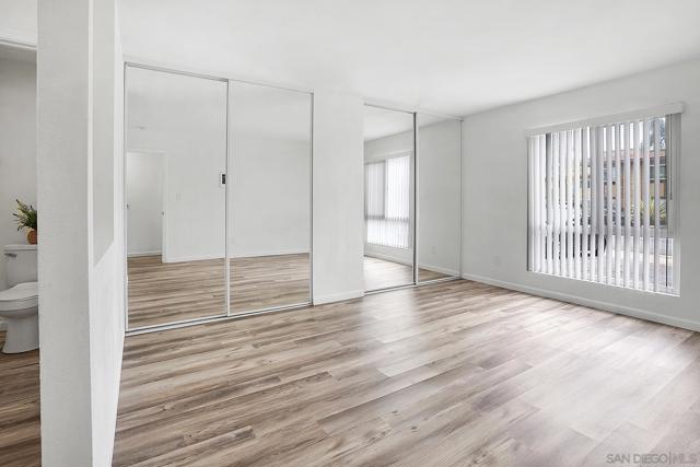 6602 Beadnell Way, San Diego CA: https://media.crmls.org/mediaz/7e925cd1-f4e2-48f4-9fc7-a27a6af22bb7.jpg