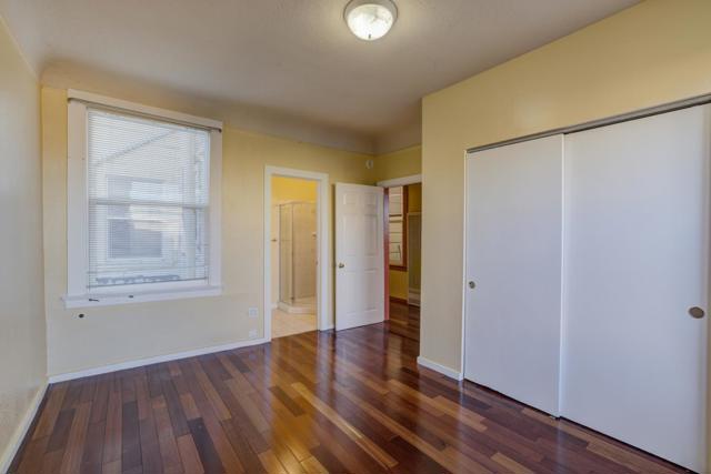 435 Brazil Avenue, San Francisco CA: https://media.crmls.org/mediaz/7e929c28-1276-491d-851e-a02c1a068dcf.jpg