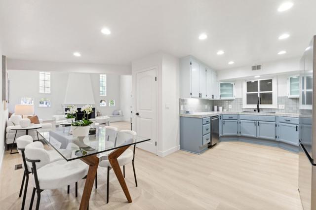 2095 Bowdoin Street, Palo Alto CA: https://media.crmls.org/mediaz/7e92ebce-e5b5-4897-a2c9-aa0d92204c68.jpg