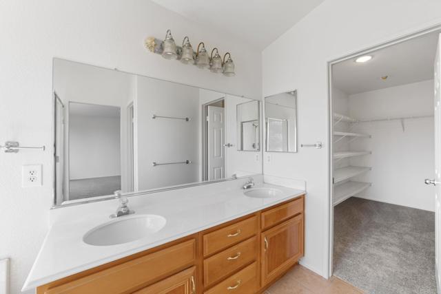 1115 Brown Bear Trail, Beaumont CA: https://media.crmls.org/mediaz/7e932393-4313-41a9-ae0d-2cf44c1e86cd.jpg
