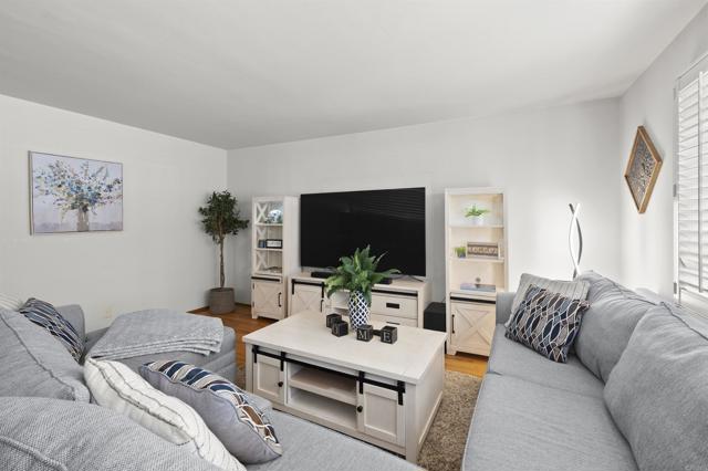 Detail Gallery Image 9 of 39 For 244 Carter, El Cajon,  CA 92020 - 3 Beds | 1/1 Baths