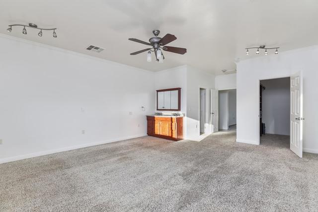 10546 VALLE VISTA RD, Lakeside CA: https://media.crmls.org/mediaz/7e94d508-8983-46c9-9598-a417eb66e19b.jpg