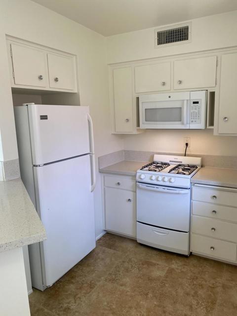 Image 3 of 19 For 1777 Arenas Road 3