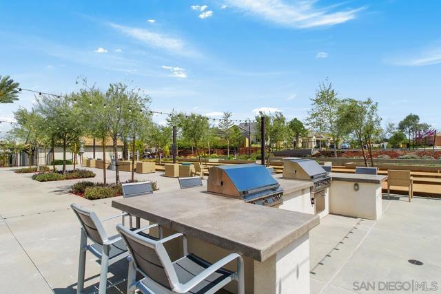 32082 Sedge Way, Temecula CA: https://media.crmls.org/mediaz/7e9646ac-1b1e-4c02-856d-cd041c558e94.jpg