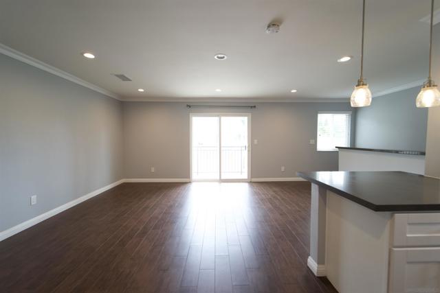 7915 Camino Kiosco, San Diego CA: https://media.crmls.org/mediaz/7e979d08-f97e-4d27-a9ec-24c423713cac.jpg