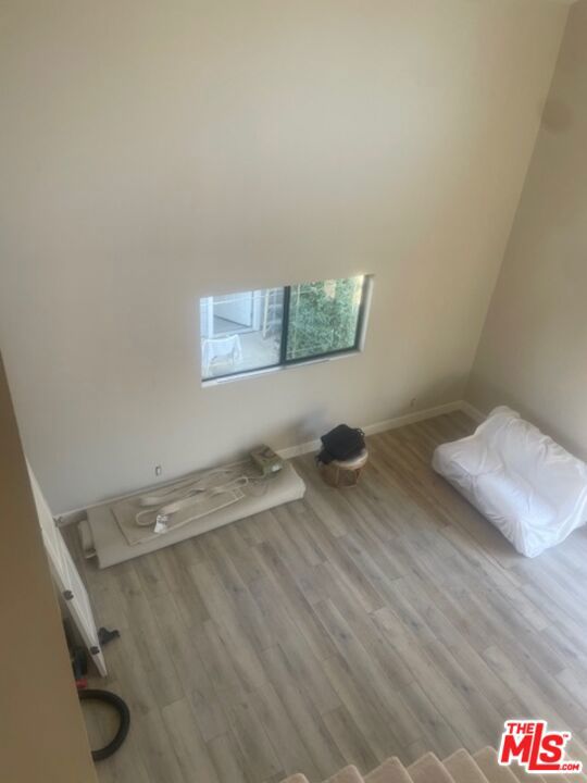 2660 Calle Abedul, Thousand Oaks CA: https://media.crmls.org/mediaz/7e97c4e2-5afe-4af8-bba1-d13d10056cdf.jpg