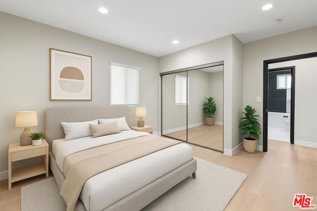 5530 Geer Avenue, Los Angeles CA: https://media.crmls.org/mediaz/7e988e40-48cf-4e04-bd8f-b5dc626f2593.jpg