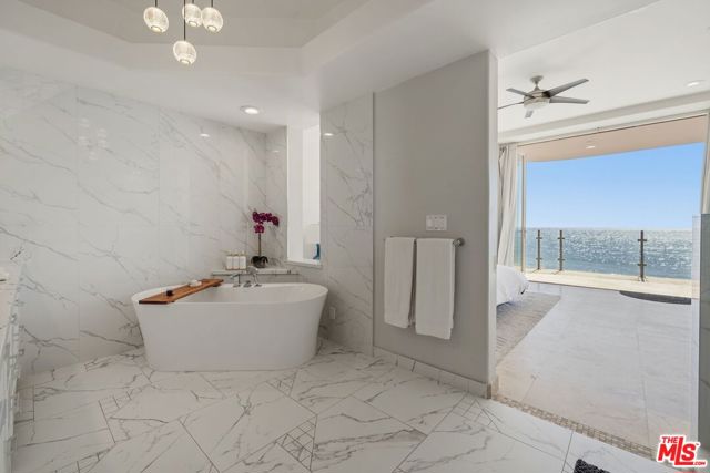 11344 Pacific Coast Highway photo 25