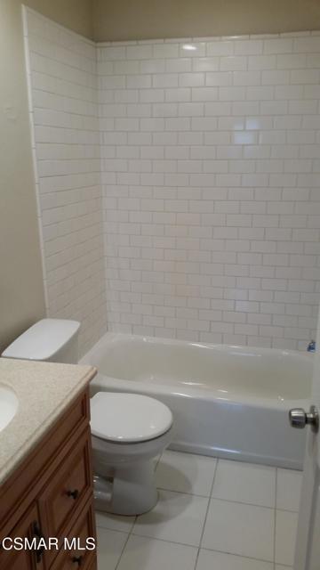 13568 Quail Summit Road, Moorpark CA: https://media.crmls.org/mediaz/7e98a554-ba63-478f-a12a-d693ec583688.jpg