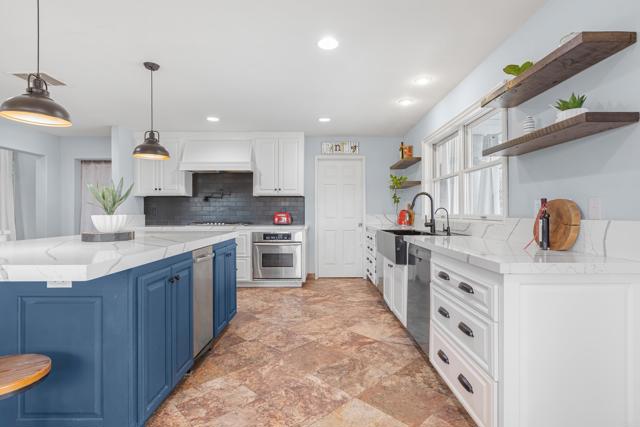 Detail Gallery Image 22 of 75 For 22053 Highland St, Wildomar,  CA 92595 - 5 Beds | 3/2 Baths