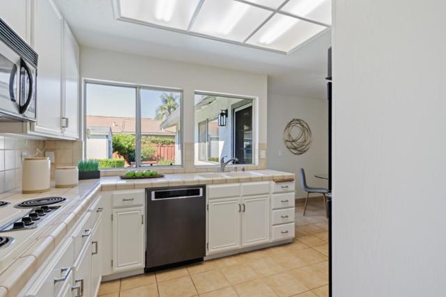 6143 Corte De Belleza, San Jose CA: https://media.crmls.org/mediaz/7e99571a-0989-4043-a34a-53bd318f8bff.jpg
