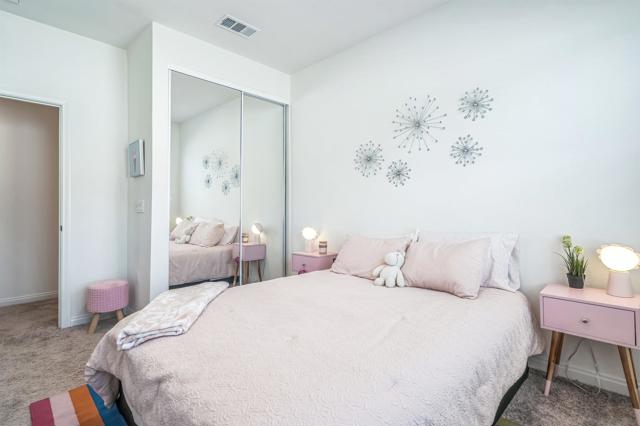 2018 Barite St, Spring Valley CA: https://media.crmls.org/mediaz/7e99637d-709a-4419-a510-31abc86091e5.jpg