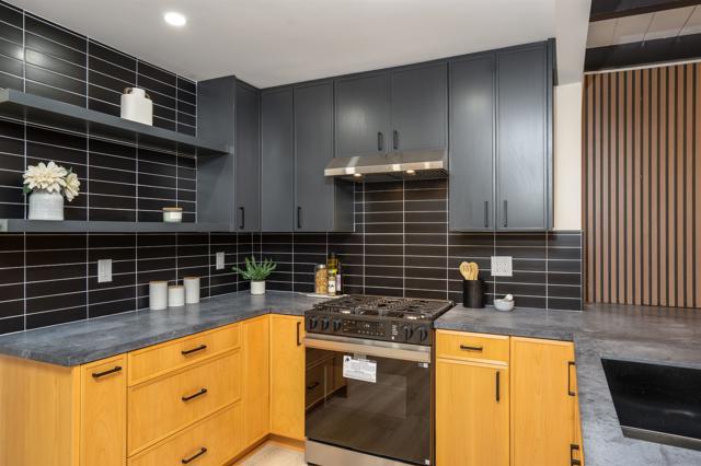 4664 Isleta Ave, San Diego CA: https://media.crmls.org/mediaz/7e99e44a-b863-44d0-9518-609f8a34cb6c.jpg