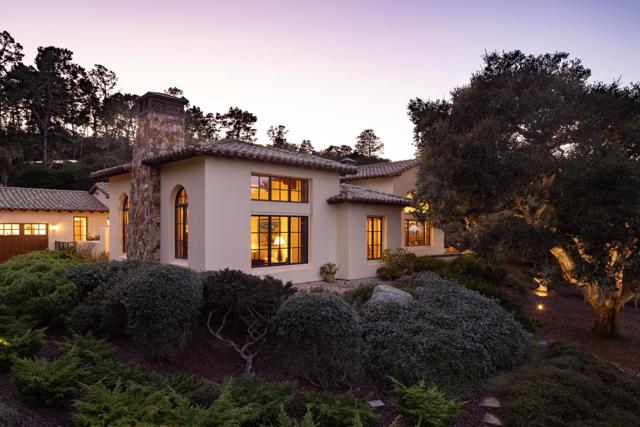 7595 Paseo Vista, Monterey CA: https://media.crmls.org/mediaz/7e9a429a-2888-4313-a5bd-484b008e6ed4.jpg