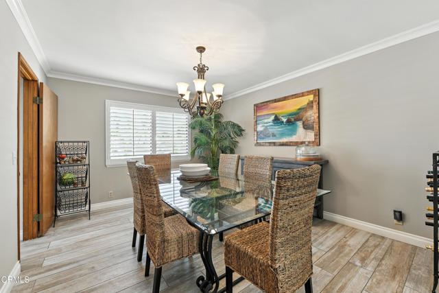 3042 Omega Avenue, Simi Valley CA: https://media.crmls.org/mediaz/7e9b13ac-6519-4ce0-b926-6d2edb505208.jpg