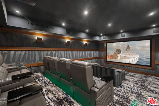 1527 Rising Glen Road, Los Angeles CA: https://media.crmls.org/mediaz/7e9bd48c-7a10-4220-89ba-69a460514329.jpg