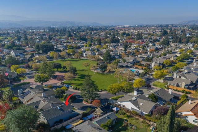 1830 Bayo Claros Circle, Morgan Hill CA: https://media.crmls.org/mediaz/7e9d0f78-3a2f-4ddd-b81e-1422753b7ab0.jpg