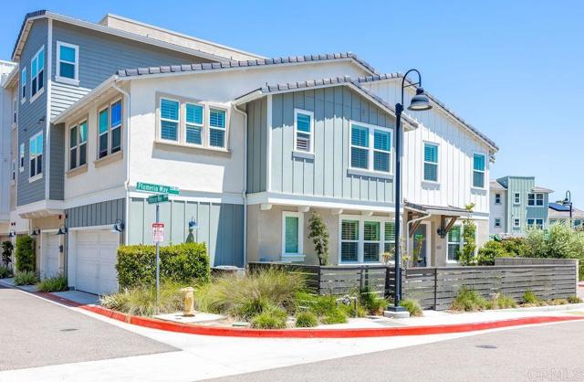 Detail Gallery Image 3 of 39 For 1105 Hibiscus Way, Oceanside,  CA 92054 - 3 Beds | 2/1 Baths