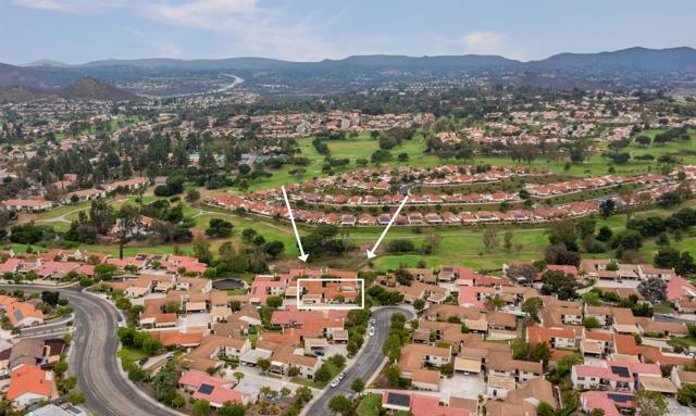 17476 Plaza Cerado, San Diego CA: https://media.crmls.org/mediaz/7e9db875-c3d2-4ceb-b5d6-a43bf8ae6d1b.jpg