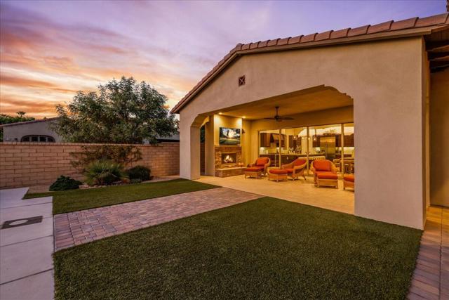 55120 Autumn Valley Court, La Quinta CA: https://media.crmls.org/mediaz/7e9de39d-f3c4-449a-bd93-8050b30d518c.jpg
