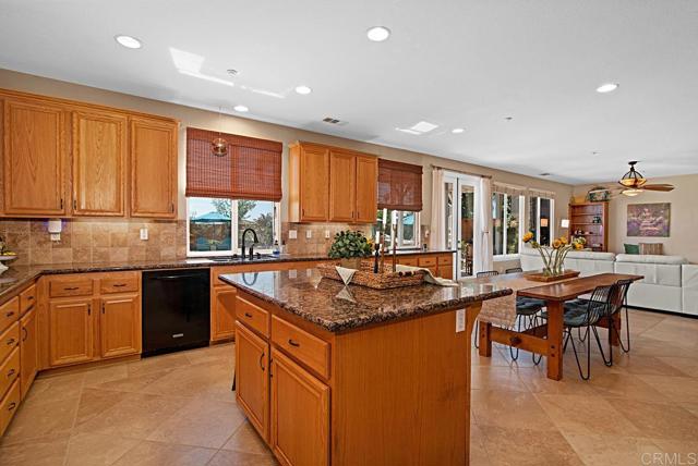 595 S Hidden Trails Road, Escondido CA: https://media.crmls.org/mediaz/7e9e5286-19f0-4c87-a30a-df775db3f357.jpg