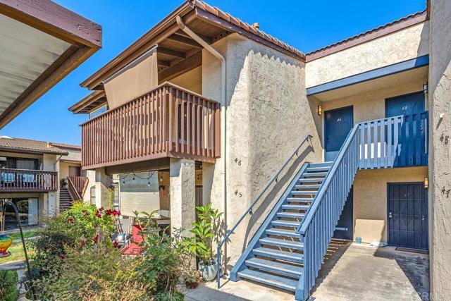 Detail Gallery Image 1 of 1 For 440 Citracado Pkwy #46,  Escondido,  CA 92025 - 2 Beds | 2 Baths