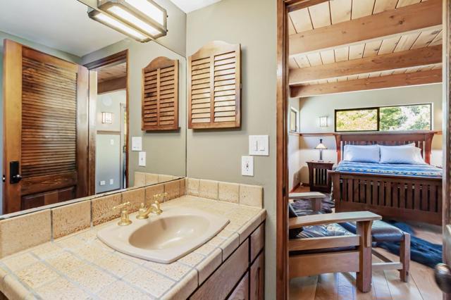 855 Oak Ridge Road, Los Gatos CA: https://media.crmls.org/mediaz/7e9ffe1c-0dd4-4dce-9403-90f77b094cea.jpg