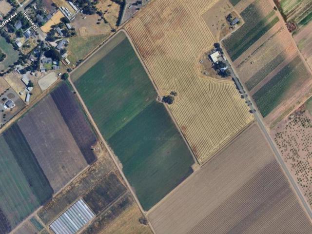 0 Crews Road, Gilroy CA: https://media.crmls.org/mediaz/7ea09593-8d89-4b57-b440-63c5c6817184.jpg