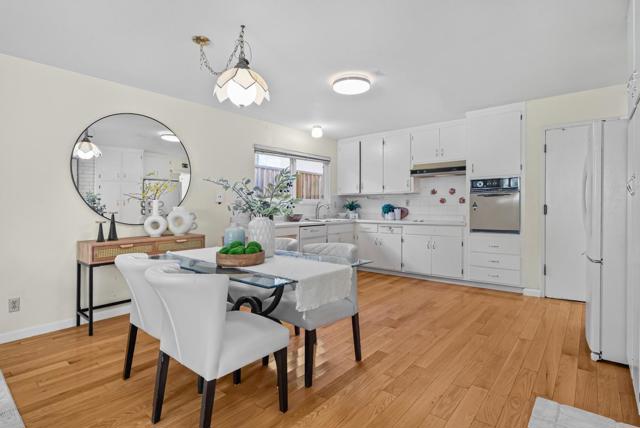 1694 Hyde Drive, Los Gatos CA: https://media.crmls.org/mediaz/7ea142b1-b008-4e9d-b447-24c7149bf569.jpg