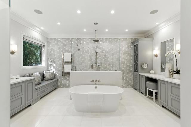 1355 Arbor Avenue, Los Altos CA: https://media.crmls.org/mediaz/7ea1a8ad-bf09-44ab-9200-b8afd7abd842.jpg