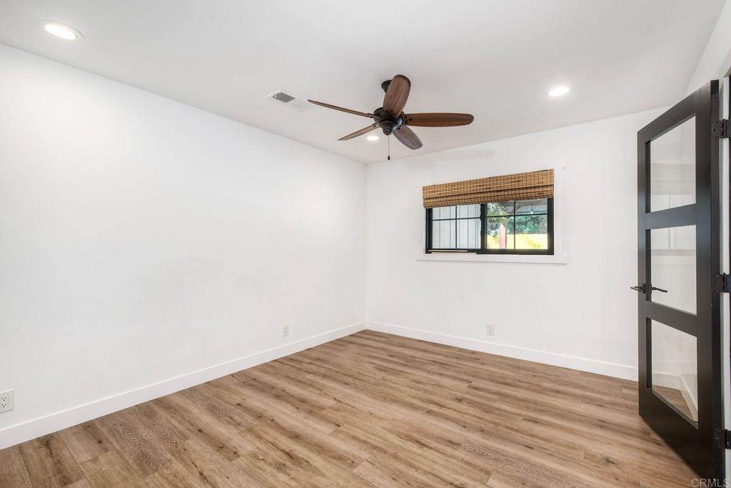 2295 Highland Drive - photo 12